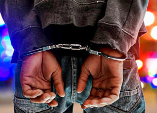 Cei cinci membri ai rețelei care ar fi falsificat peste 2.000 de certificate de vaccinare, arestați preventiv pentru 30 de zile