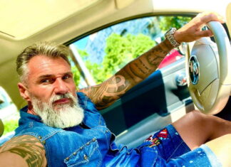 DIICOT Oradea: Un bărbat cunoscut pentru trafic de persoane a fost găsit spânzurat la parterul unui bloc