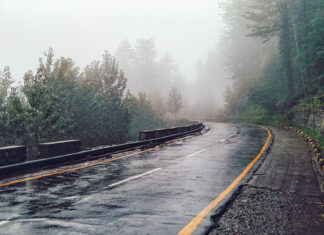 Cod galben de ceaţă şi gheţuş în cursul dimineții ăn localități din județ